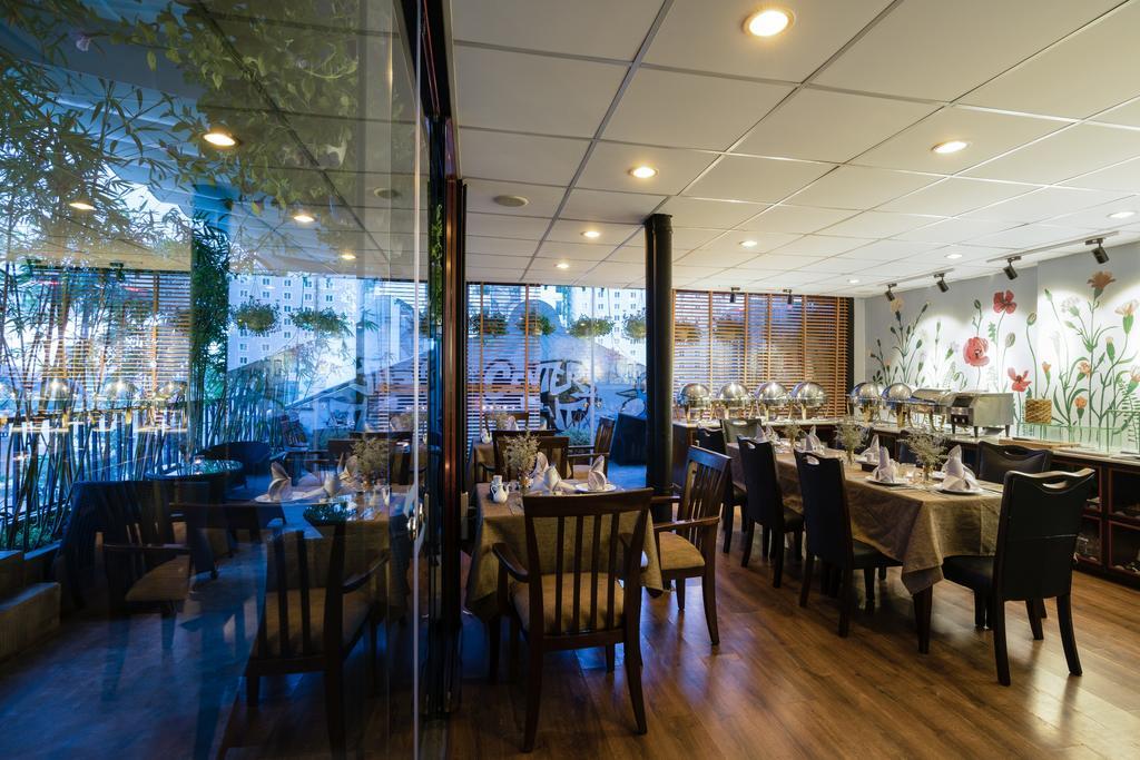 Asian Ruby Center Point Hotel & Spa Хошимин Экстерьер фото